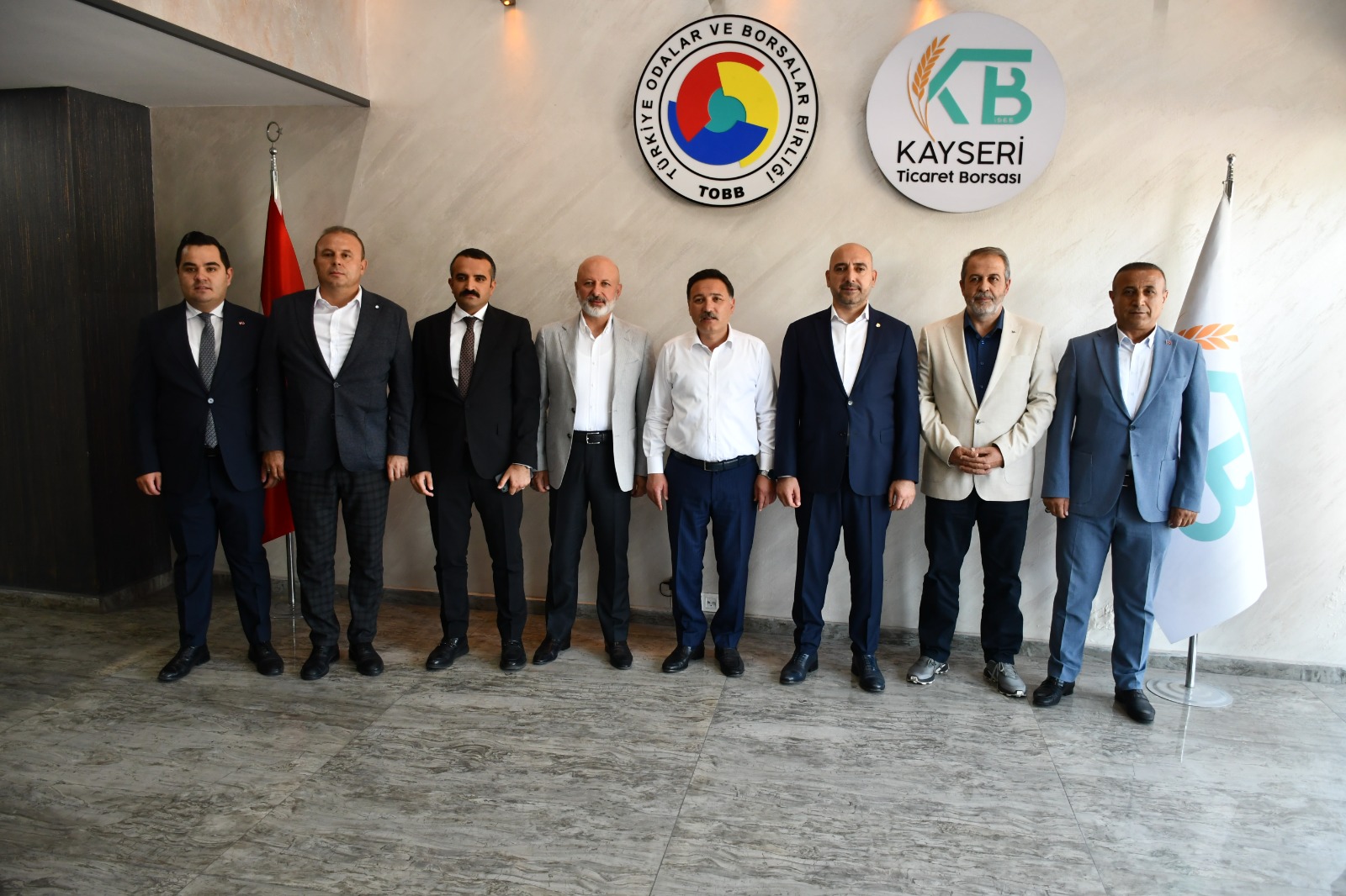 Kayseri'de Jeotermal Kaynaklı Sera Organize Tarım Bölgesi Toplantısı Gerçekleşti